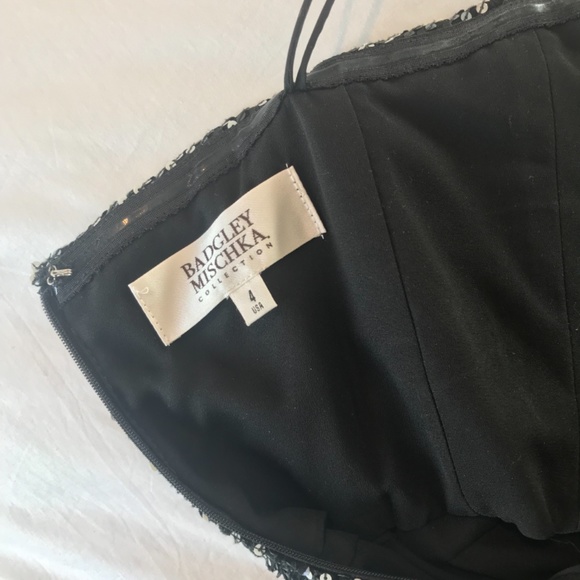 Badgley Mischka Designer Strapless Sequinned Dress - Picture 3 of 3